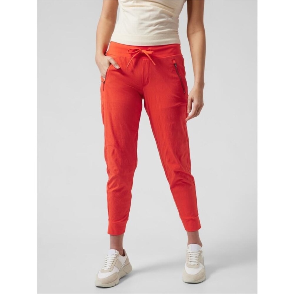 Athleta Orange Trekkie North Jogger Size 10